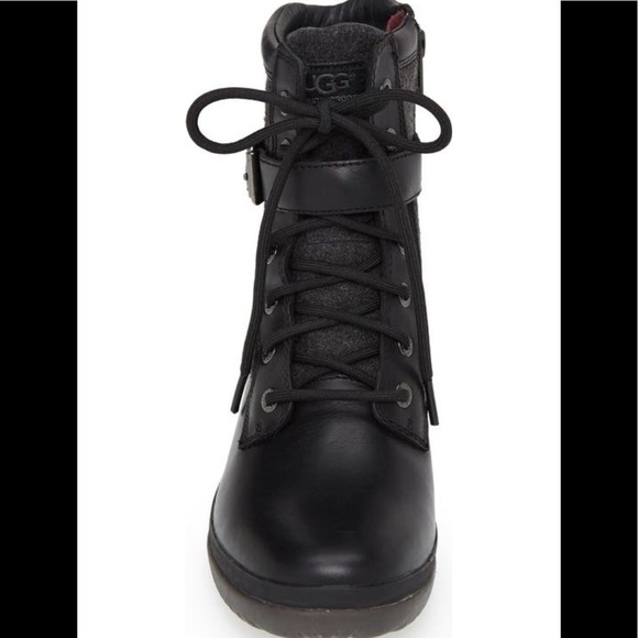 UGG Boots - Picture 4 of 11